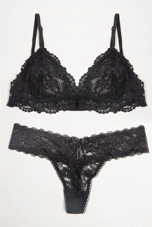 Black Lace Lingerie Set