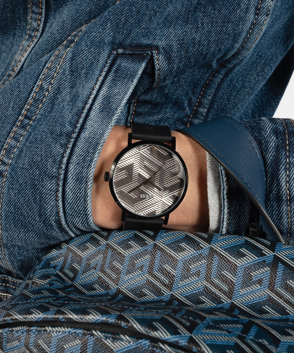 GUESS Mens Black Analog Watch