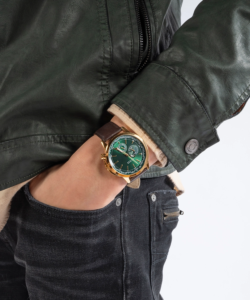 GUESS Mens Gold Tone Multi-function Watch Box Set