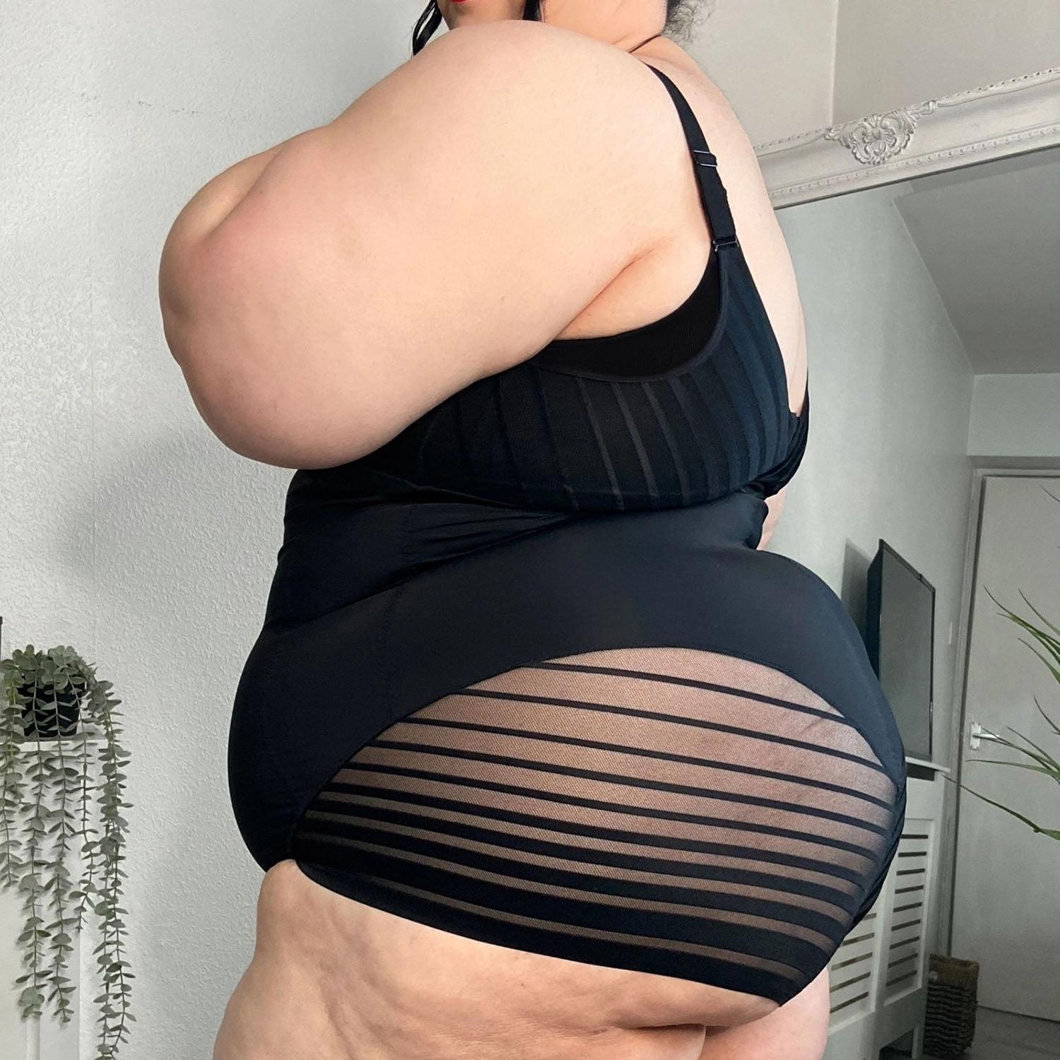 Smoothwear Open Bust Bodysuit