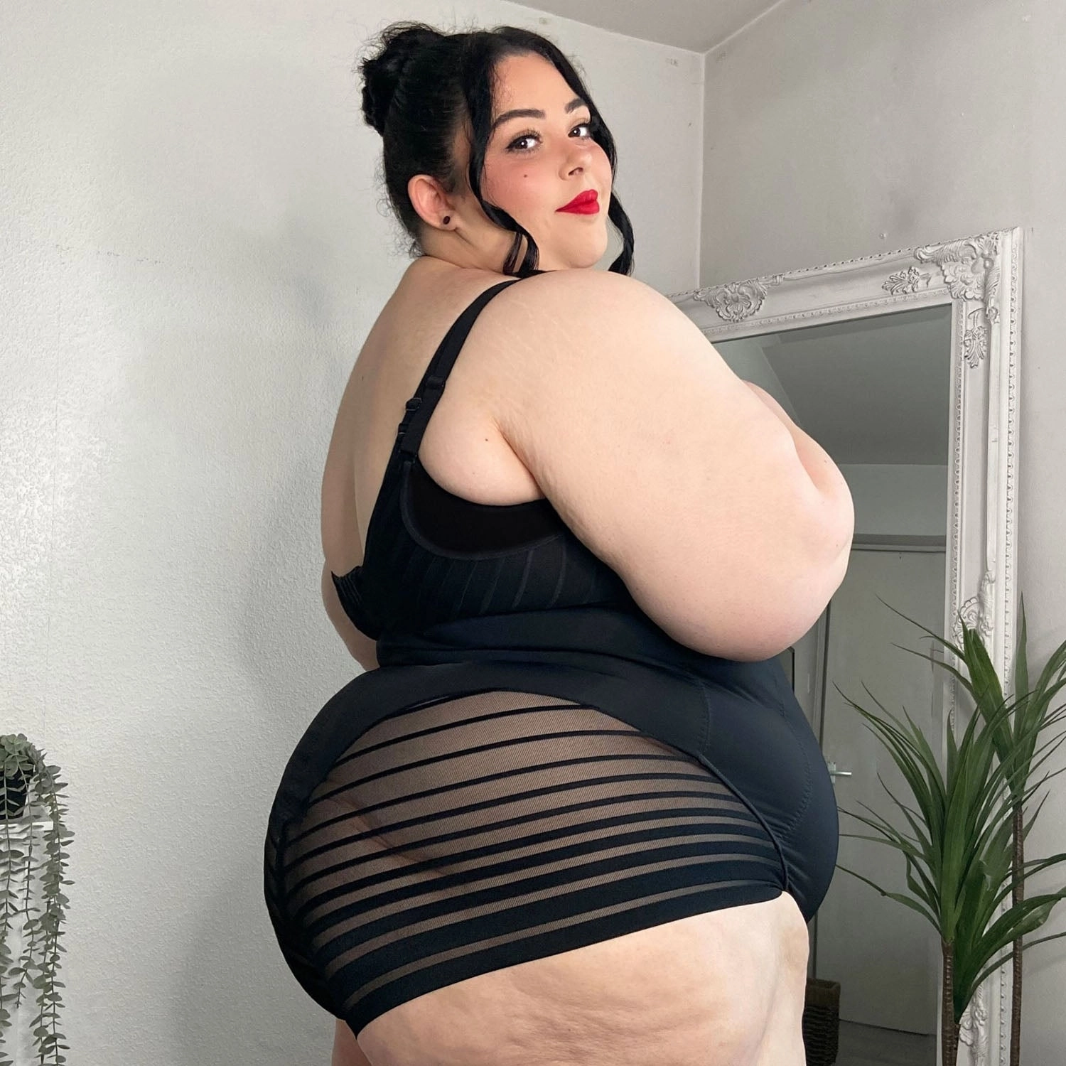 Smoothwear Open Bust Bodysuit
